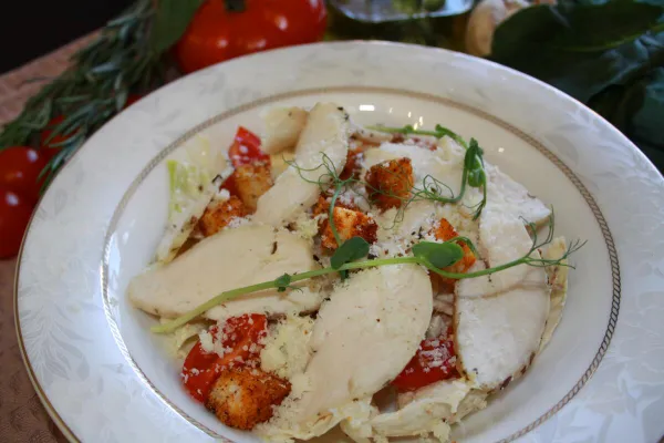 Цезарь с курицей
